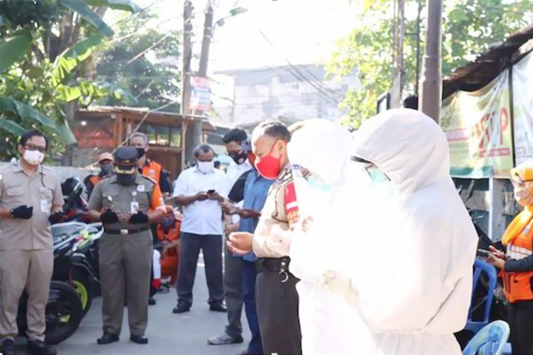 Menjadi Tenaga Kesehatan Buat Kami Sadar Pentingnya Kepemimpinan