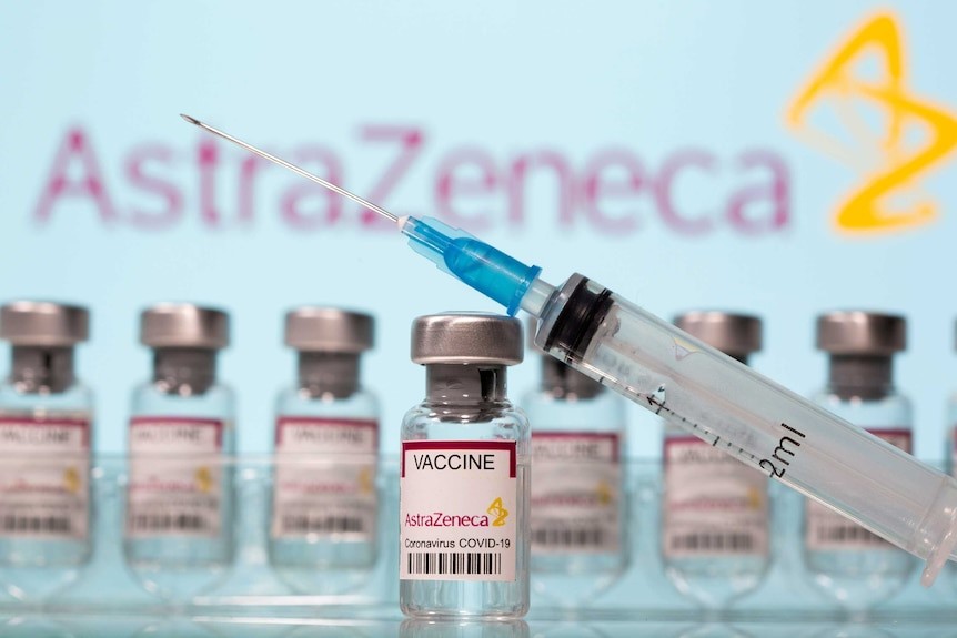 Kelanjutan Kontroversi Vaksin AstraZeneca hingga Perpanjangan PPKM Mikro